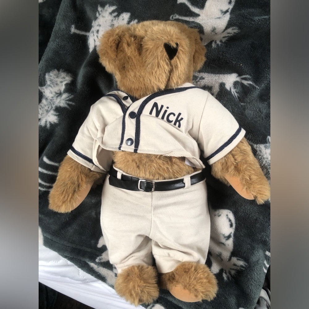 Vermont Teddy Bear Baseball Player
